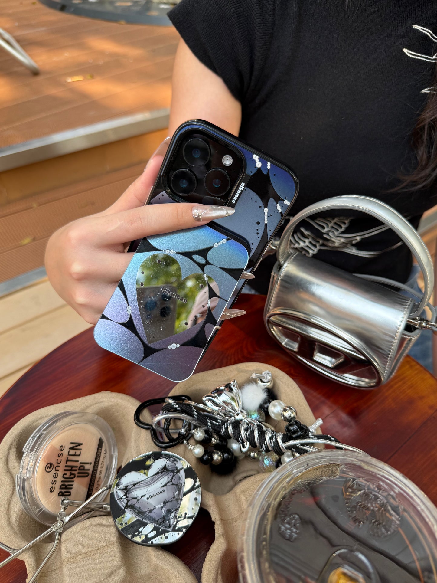Toxic Snap Mirror MagSafe Cardholder Stand