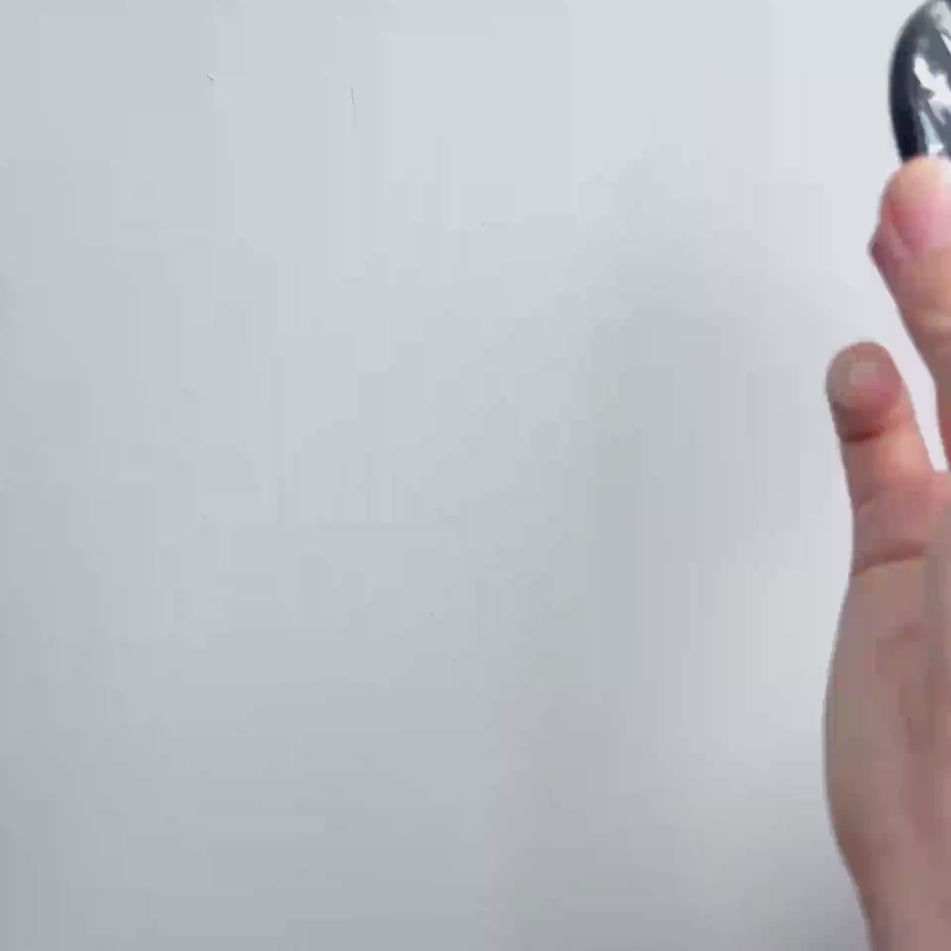 Load video: Toxic Mirror Magnetic Phone Grip & Stand