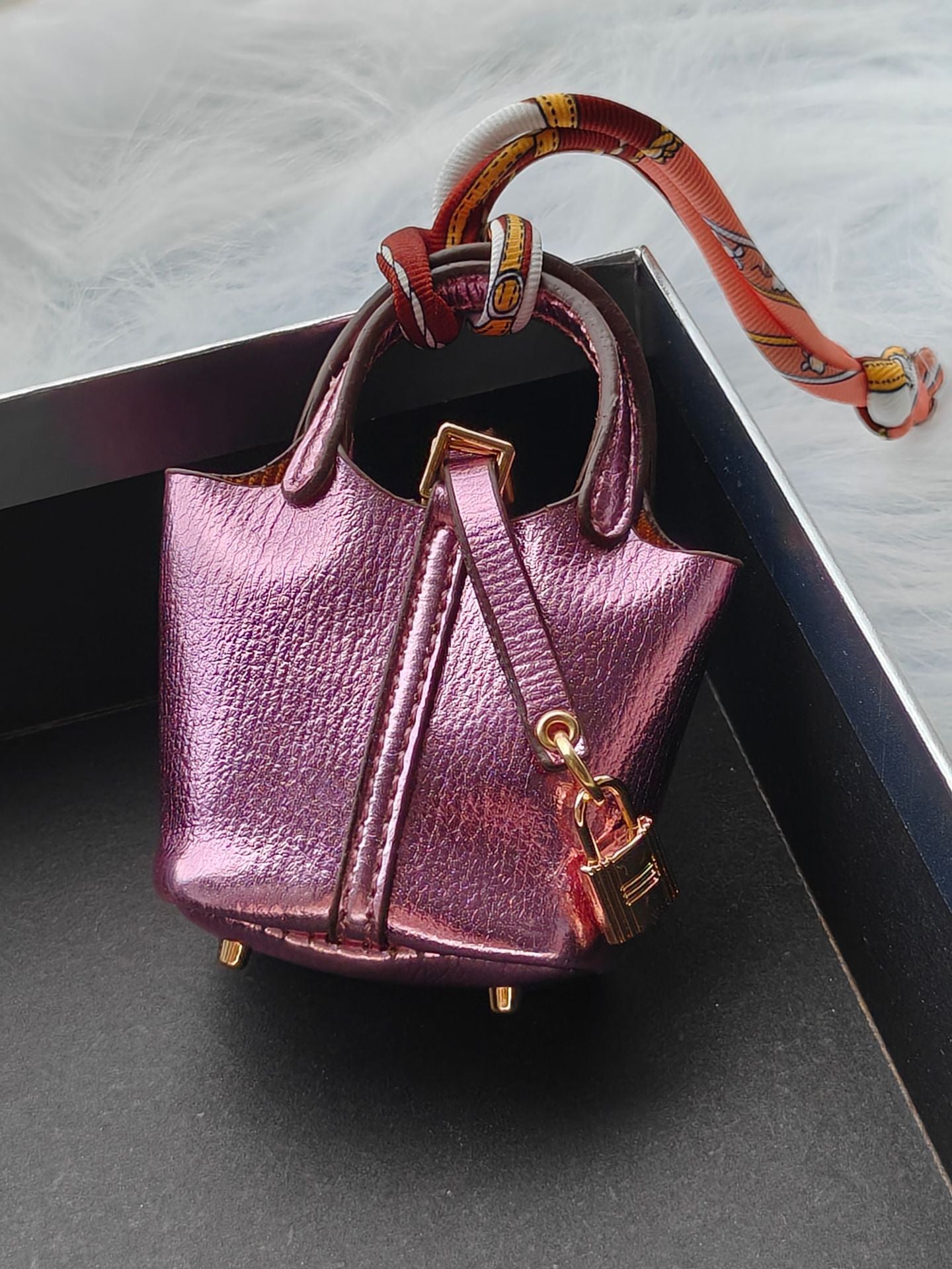 Petite Tote Charm — Luxury Elegant Fashion Multi-Functional Accessory