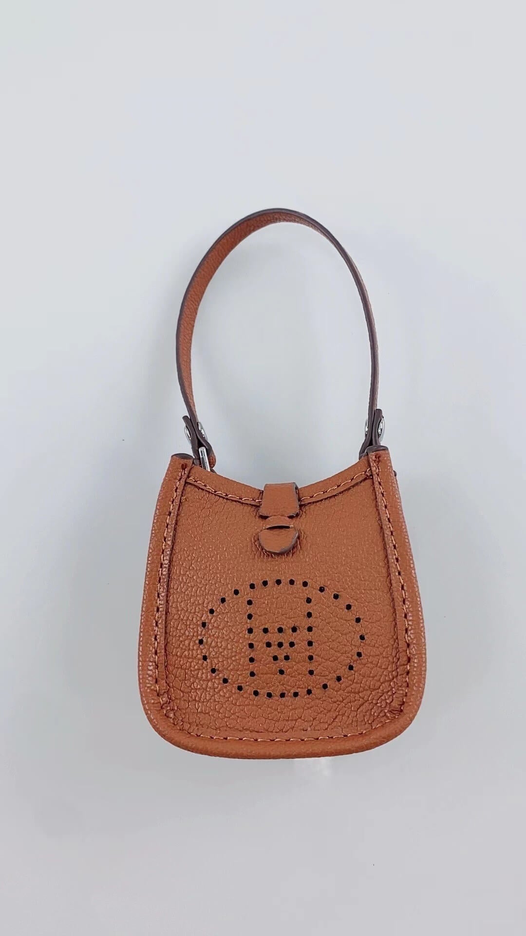 Atelier Charm Pouch — Elegant Everyday Fashion Multi-Functional Charm