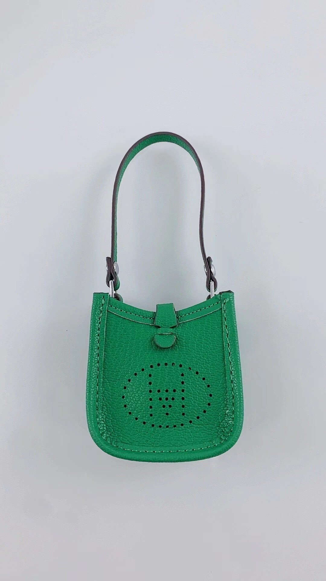 Atelier Charm Pouch — Elegant Everyday Fashion Multi-Functional Charm