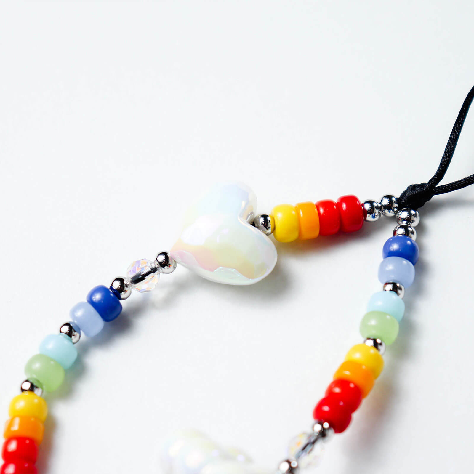 Holographic Cloud & Heart Colorful Beaded Phone Chain & Multi-Functional Bag Charm — Cute Fashion Accessory