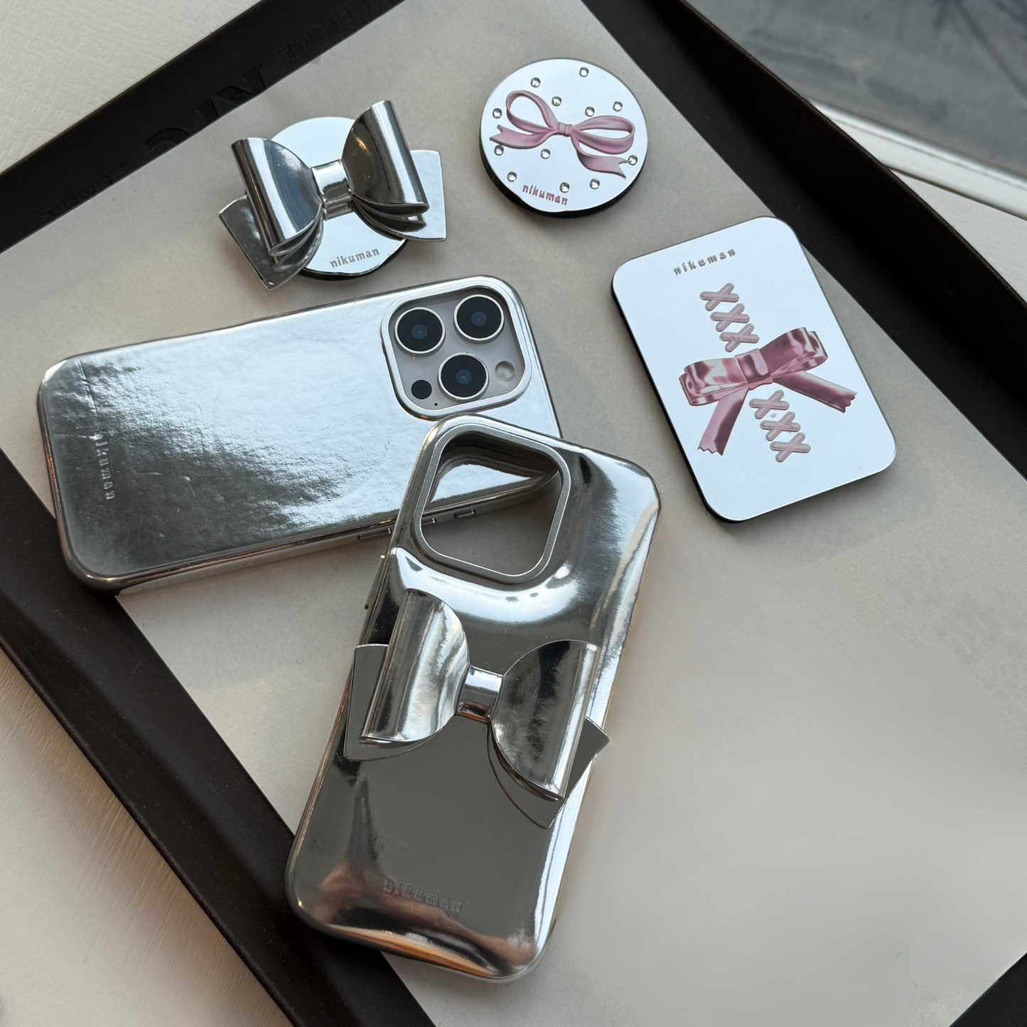 【Limited Edition】Drama Bow - Handcraft Glossy Puffer Phone Case